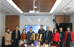 У����������칲Ӯ